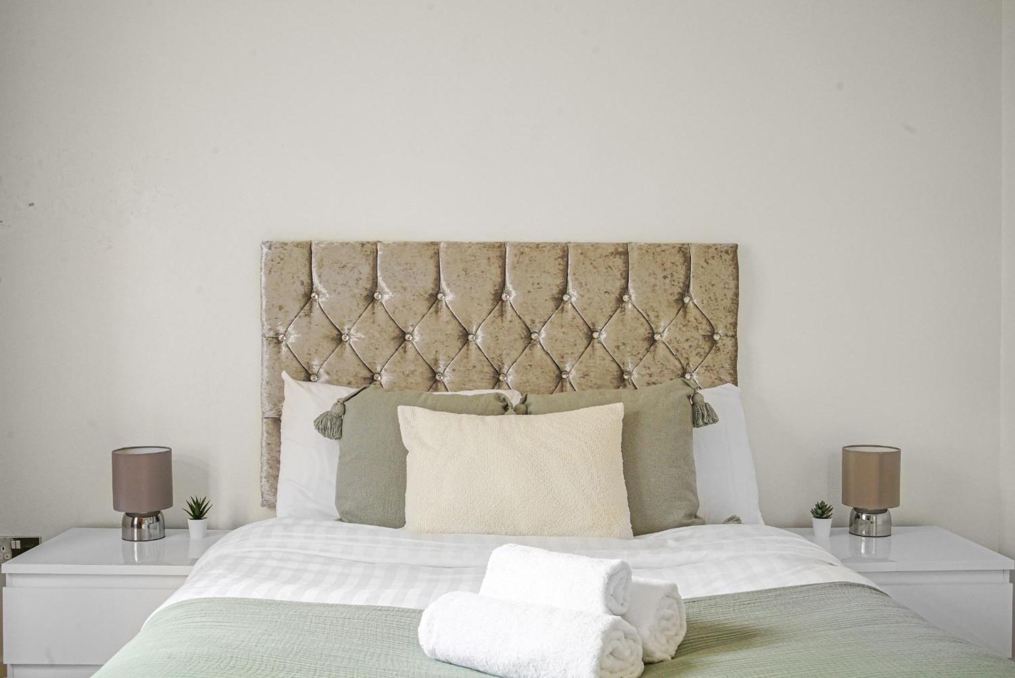 Paddington - 2Br With Balcony - Cityapartmentstay Londra Esterno foto