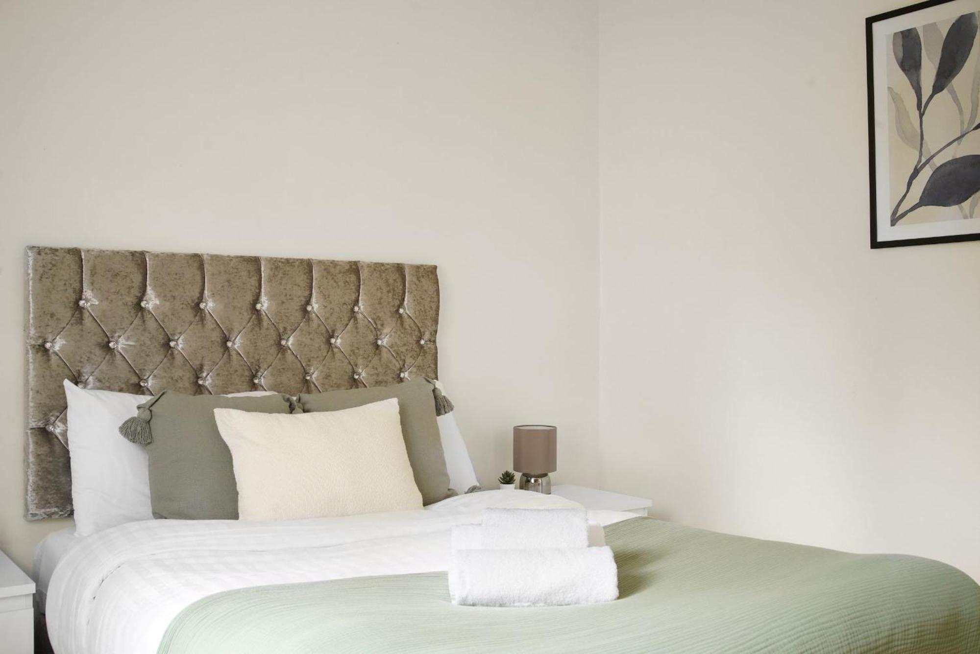 Paddington - 2Br With Balcony - Cityapartmentstay Londra Esterno foto